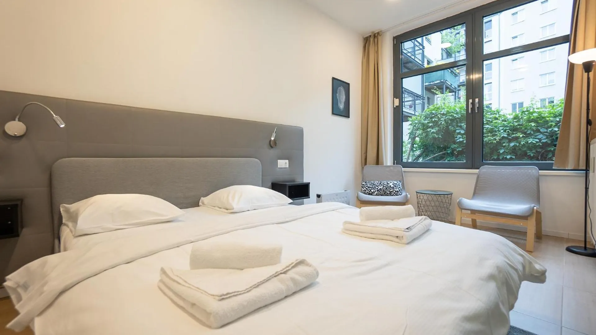 Comfort Studio With Queen-Size Bed, Self Check-In Vienne