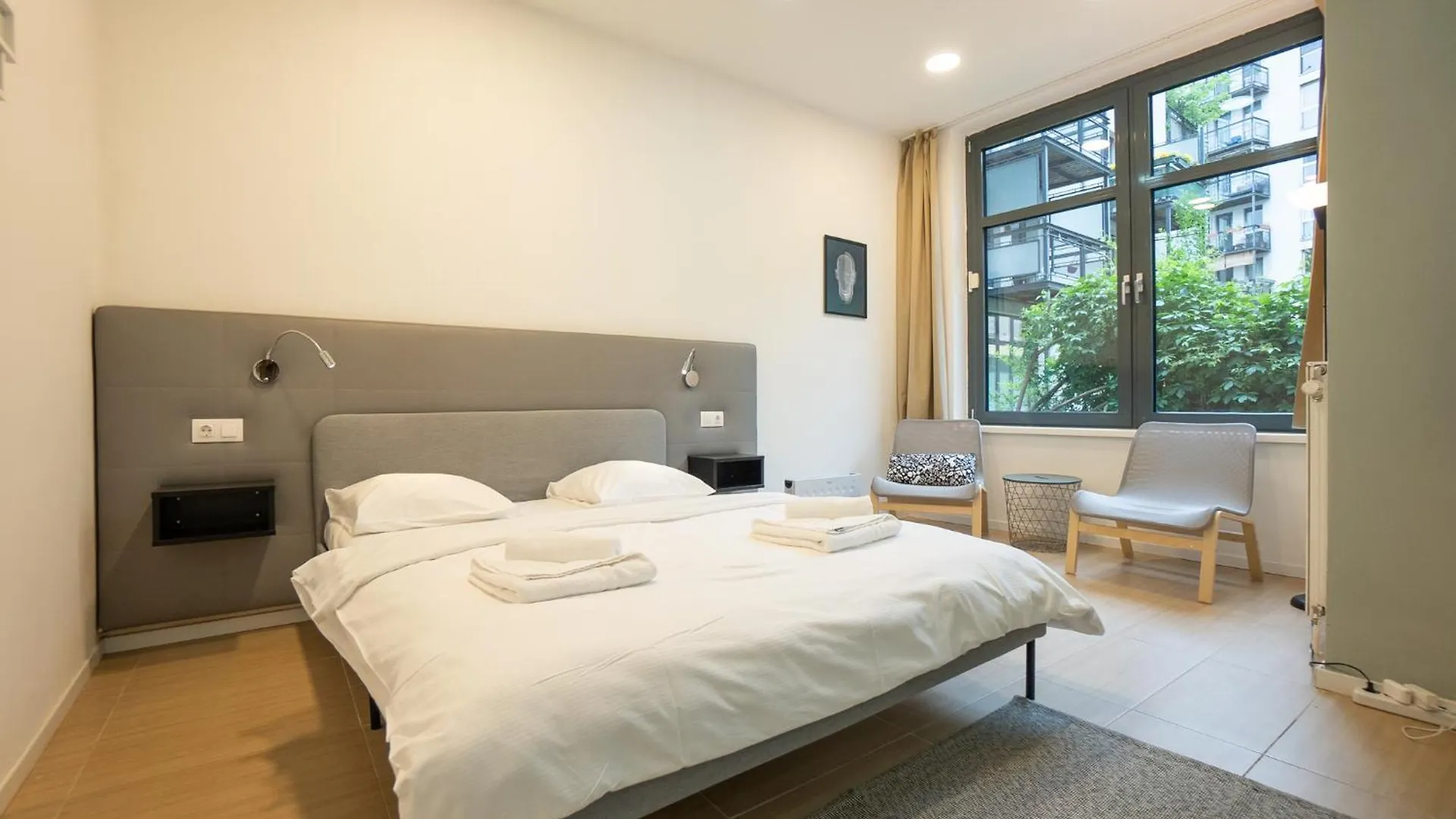 Comfort Studio With Queen-Size Bed, Self Check-In Vienne